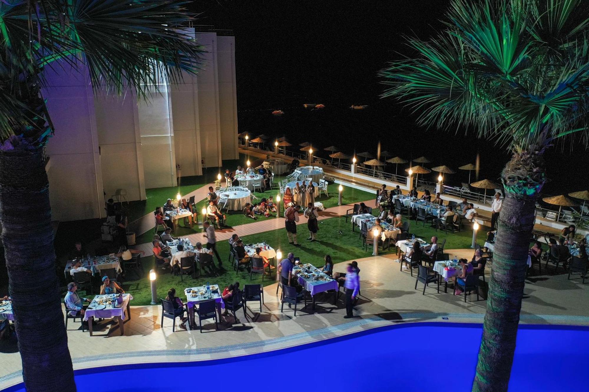 Mimoza Beach Hotel Agios Sergios Exterior photo